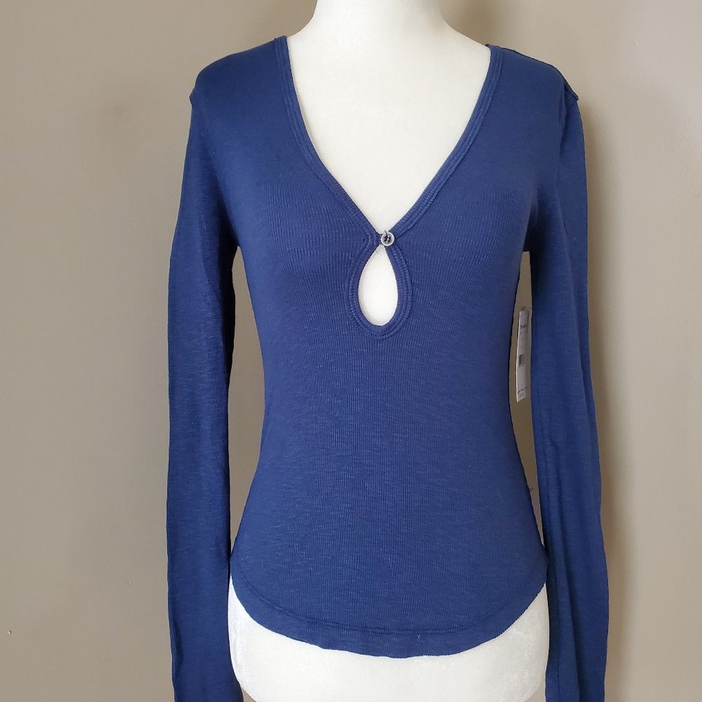 Free People Tate Keyhole Blue Layering Top XS NWT - Picture 9 of 16